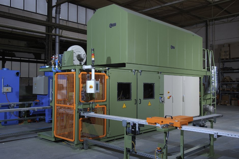 Infrarotscorchanlage für Scheibenbremsbeläge mit Abluftreinigungsanlage (TNV); Scorchanlage; Scorchen Bremsbeläge scorching brake pads Infrarotscorchanlage für Scheibenbremsbeläge mit Abluftreinigungsanlage (TNV)